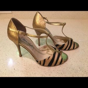 Ballroom dancing shoes - Comme il faut brand